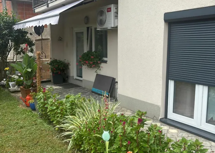 Apartment Naki Bihac